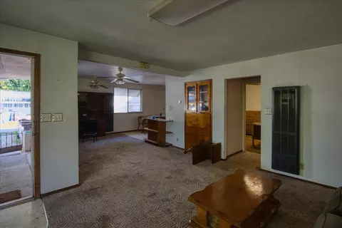 Living - 968 Virginia Ave, Olivehurst, CA 95961 photo 3 of 6