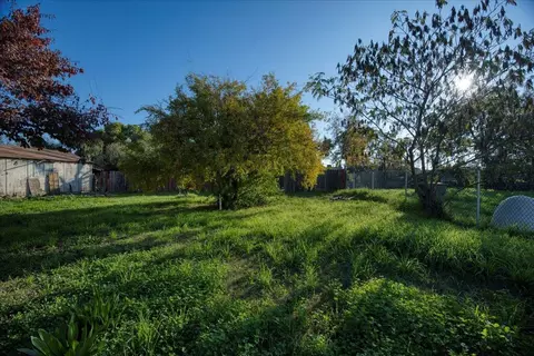 Exterior - 968 Virginia Ave, Olivehurst, CA 95961 photo 12 of 23