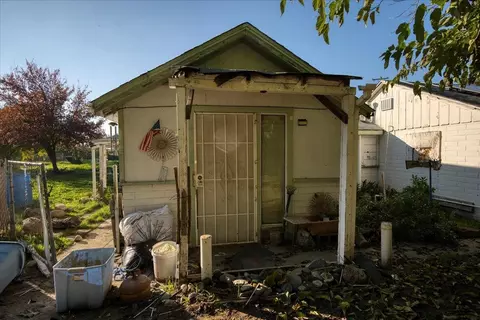 Exterior - 968 Virginia Ave, Olivehurst, CA 95961 photo 19 of 23
