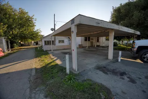 Exterior - 968 Virginia Ave, Olivehurst, CA 95961 photo 7 of 23