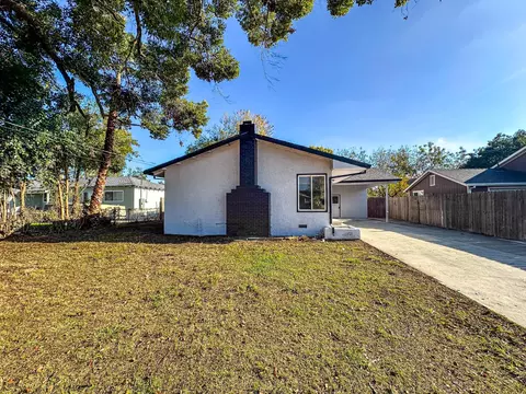 1014 Jay St, Olivehurst, CA 95961 photo 2
