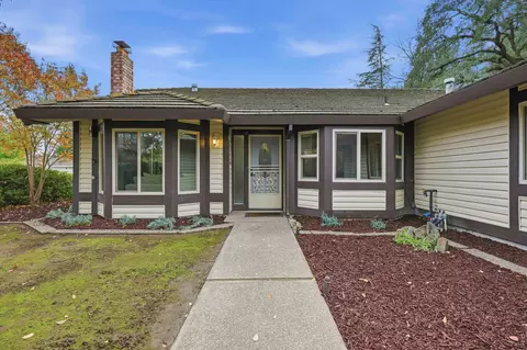 103 Johnston Ct, Folsom, CA 95630 photo 3