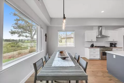 Dining - 19 Grandview Ct #21, Copperopolis, CA 95228 photo 4 of 5