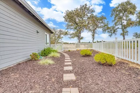 Exterior - 19 Grandview Ct #21, Copperopolis, CA 95228 photo 15 of 23
