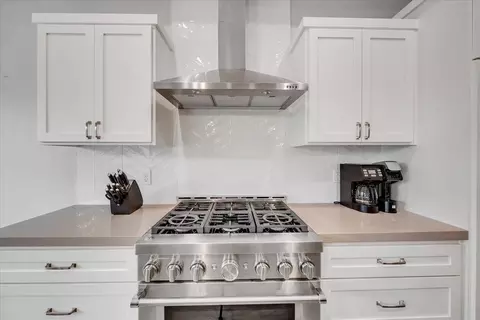 Kitchen - 19 Grandview Ct #21, Copperopolis, CA 95228 photo 5 of 10
