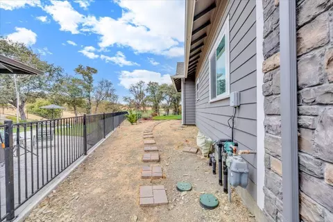 Exterior - 19 Grandview Ct #21, Copperopolis, CA 95228 photo 12 of 23