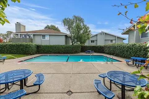 Exterior - 331 Caliente Cir, San Leandro, CA 94578 photo 5 of 5