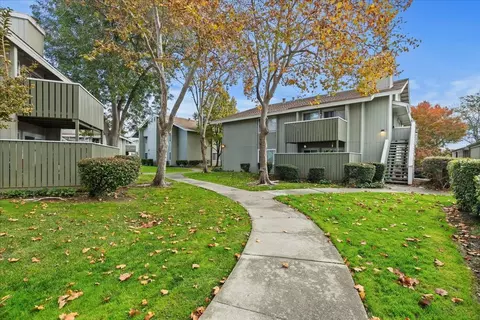Exterior - 331 Caliente Cir, San Leandro, CA 94578 photo 4 of 5