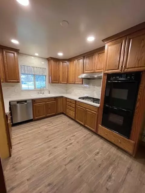 Kitchen - 119 E Clausen Rd, Turlock, CA 95380 photo 1 of 5