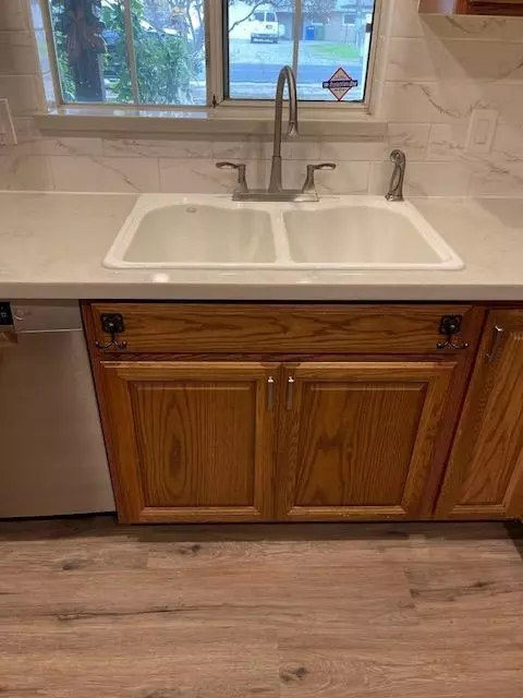 Kitchen - 119 E Clausen Rd, Turlock, CA 95380 photo 2 of 5