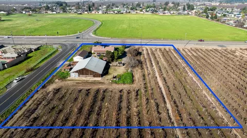 6160 E Lathrop, Manteca, CA 95336 photo 3