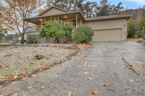 Exterior - 13032 Thistle Loop, Penn Valley, CA 95946 photo 4 of 5