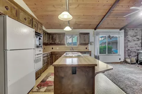Kitchen - 13032 Thistle Loop, Penn Valley, CA 95946 photo 1 of 4