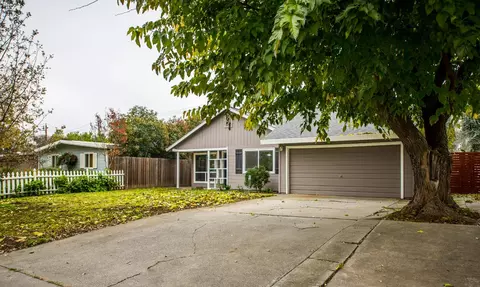 1402 Duke Dr, Davis, CA 95616 photo 2