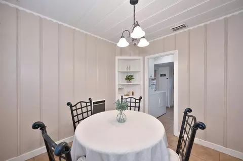 Dining - 3048 Garfield Ave, Carmichael, CA 95608 photo 2 of 4
