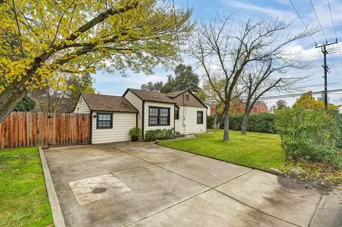 Exterior - 3048 Garfield Ave, Carmichael, CA 95608 photo 15 of 18