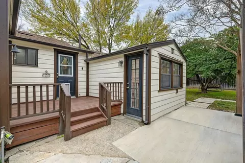 Exterior - 3048 Garfield Ave, Carmichael, CA 95608 photo 5 of 18