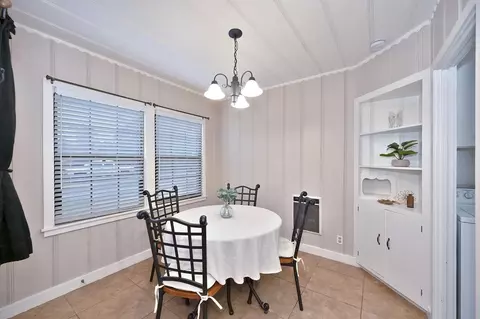 Dining - 3048 Garfield Ave, Carmichael, CA 95608 photo 1 of 4