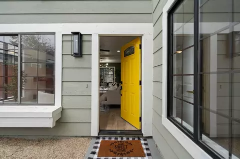 Entry Way - 335 W Clover Rd, Tracy, CA 95376 photo 1 of 5
