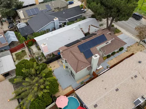 View/Area - 335 W Clover Rd, Tracy, CA 95376 photo 4 of 6