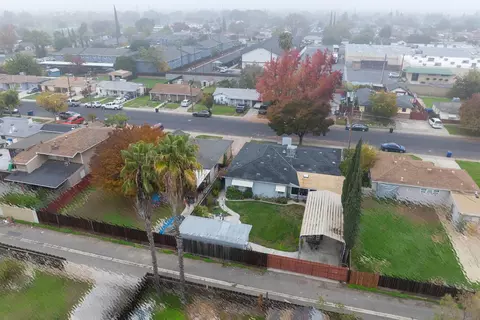 View/Area - 2209 7th St, Ceres, CA 95307 photo 6 of 7