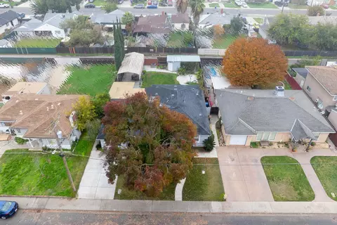 View/Area - 2209 7th St, Ceres, CA 95307 photo 2 of 7