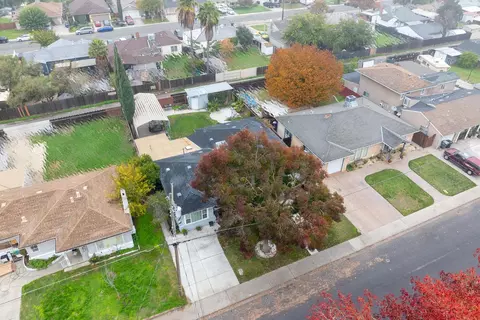 View/Area - 2209 7th St, Ceres, CA 95307 photo 3 of 7