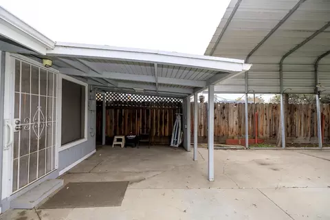 Exterior - 2209 7th St, Ceres, CA 95307 photo 6 of 17
