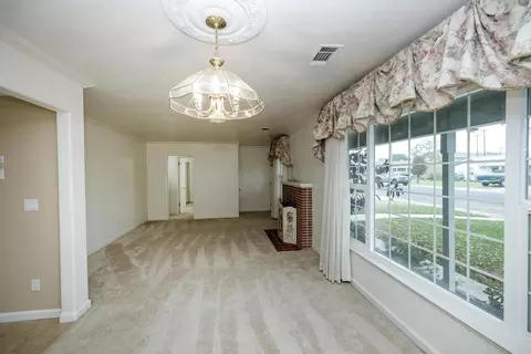 Living - 2209 7th St, Ceres, CA 95307 photo 4 of 8