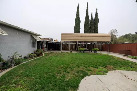 Exterior - 2209 7th St, Ceres, CA 95307 photo 8 of 17