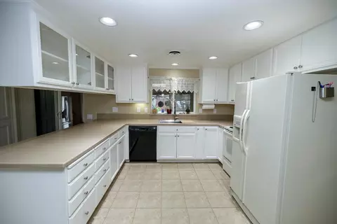 Kitchen - 2209 7th St, Ceres, CA 95307 photo 4 of 6