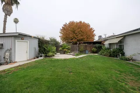 Exterior - 2209 7th St, Ceres, CA 95307 photo 12 of 17
