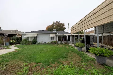 Exterior - 2209 7th St, Ceres, CA 95307 photo 10 of 17