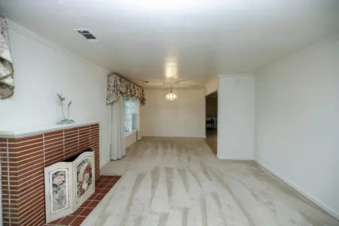 Living - 2209 7th St, Ceres, CA 95307 photo 2 of 8