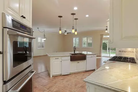 2804 Sagemill Dr, Modesto, CA 95355 photo 21