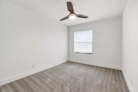 Bedroom - 1671 Davis St, Ripon, CA 95366 photo 2 of 4