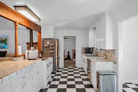 Kitchen - 19475 Murphy Rd, Pine Grove, CA 95665 photo 2 of 3