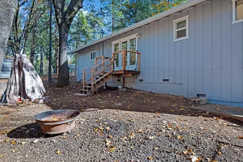 Exterior - 19475 Murphy Rd, Pine Grove, CA 95665 photo 13 of 15