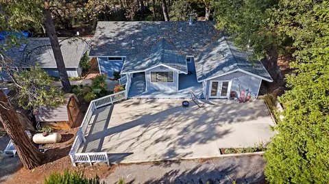 Exterior - 19475 Murphy Rd, Pine Grove, CA 95665 photo 14 of 15