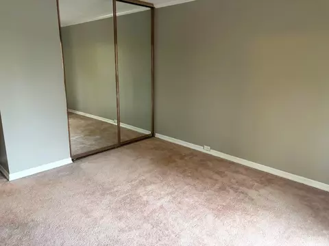 Bedroom - 617 Edgebrook Ct, Modesto, CA 95354 photo 5 of 10
