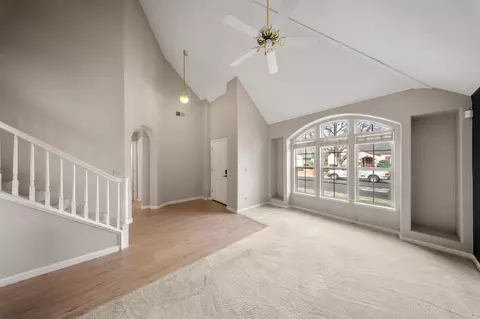 Living - 1128 Valencia Ct, Modesto, CA 95350 photo 1 of 6