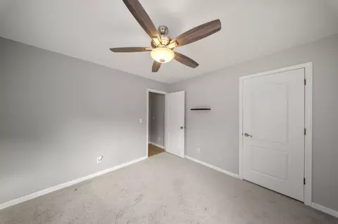 Bedroom - 1128 Valencia Ct, Modesto, CA 95350 photo 4 of 6