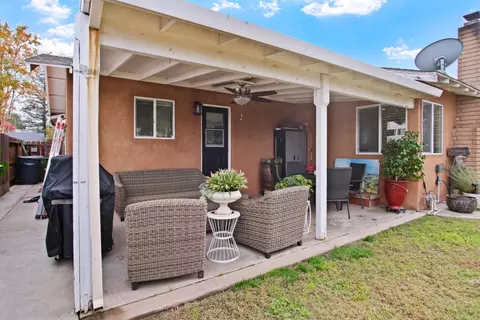 1921 Carleton Dr, Turlock, CA 95382 photo 17