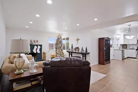 1921 Carleton Dr, Turlock, CA 95382 photo 10