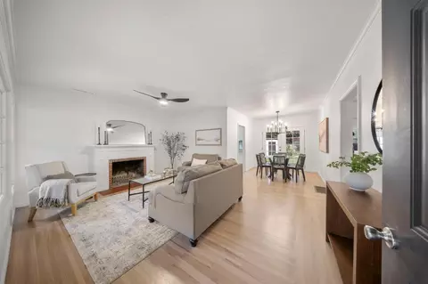 709 Enslen Ave, Modesto, CA 95354