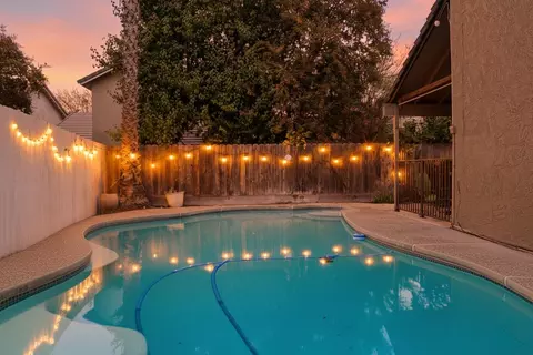 3409 Dutch Flat Ct, Modesto, CA 95354 photo 2