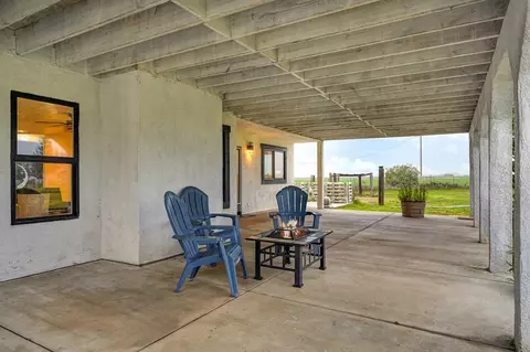 Exterior - 7011 Kemper Rd, Modesto, CA 95357 photo 7 of 15