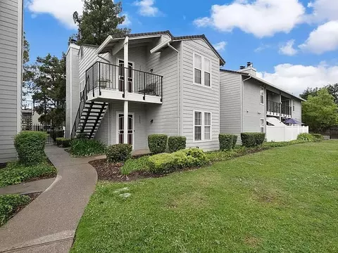2400 Eilers Ln #1206, Lodi, CA 95242