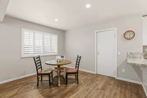6919 Lincoln Ave, Carmichael, CA 95608 photo 16