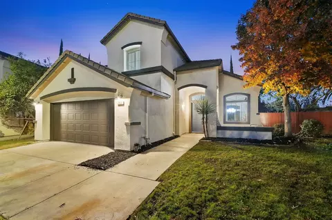 2079 Hyde Park Pl, Manteca, CA 95336 photo 4